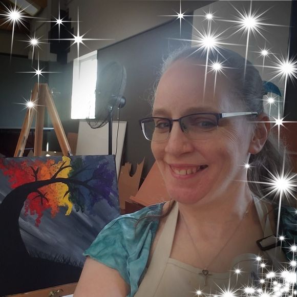 Meet your Posher, Kristin - Picture 1 of 1